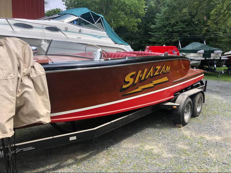 1948 23' Ventnor Runabout