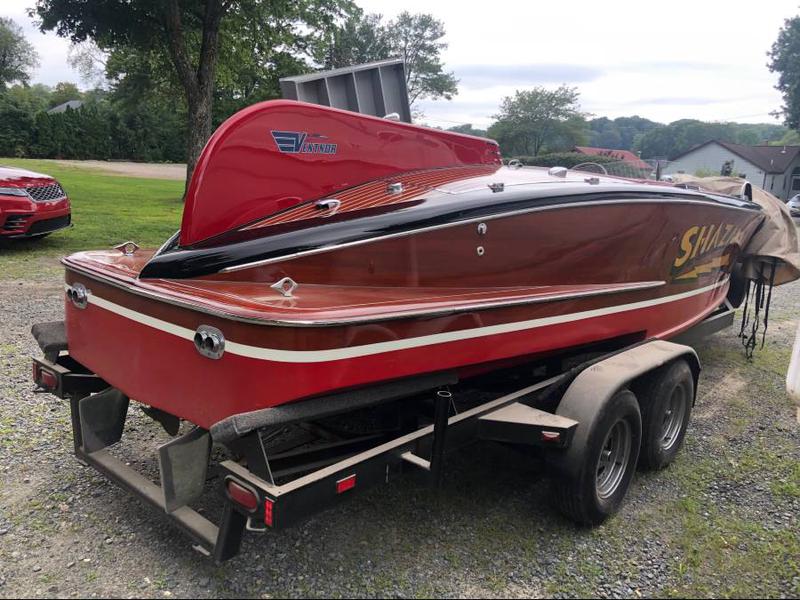 1948 23' Ventnor Runabout