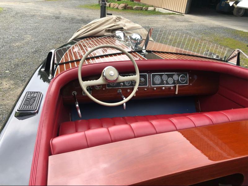 1948 23' Ventnor Runabout