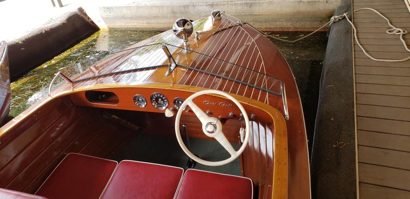 1958 17' Chris Craft Sportsman