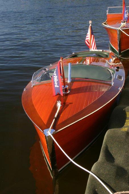 1938 17' Garwood Split Cockpit