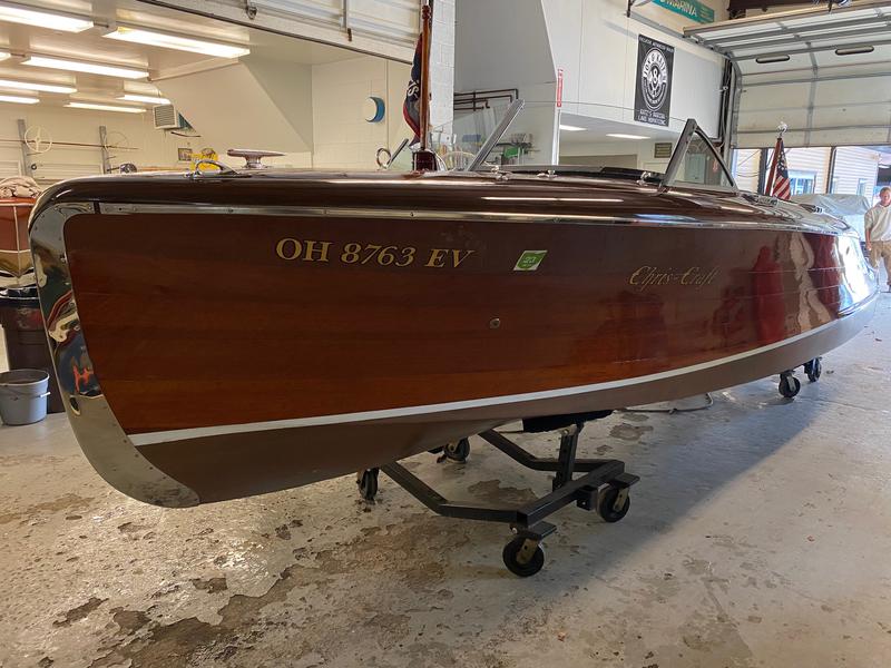 1941 19' Chris Craft Custom Runabout