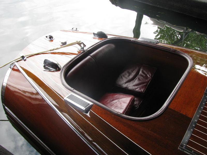 1941 23' Chris Craft Custom Runabout