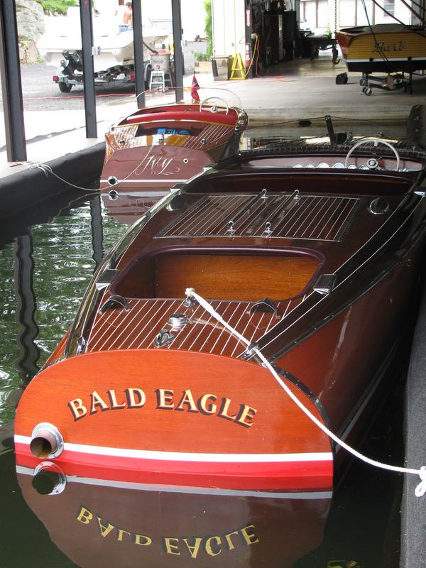 1941 23' Chris Craft Custom Runabout