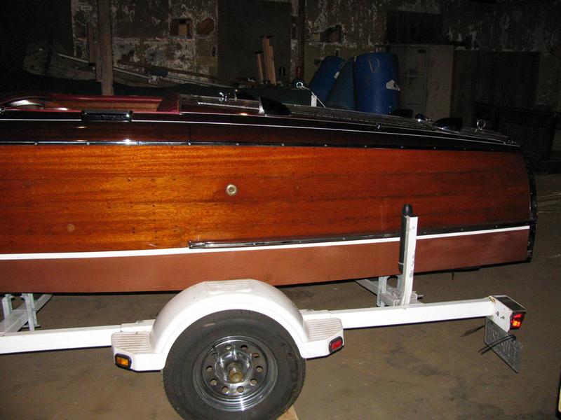 1942 17' Chris Craft Barrelback Runabout