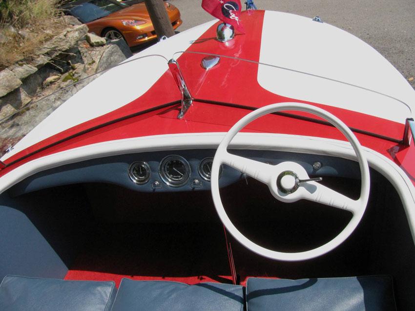 1947 19' Chris Craft Racing Runabout