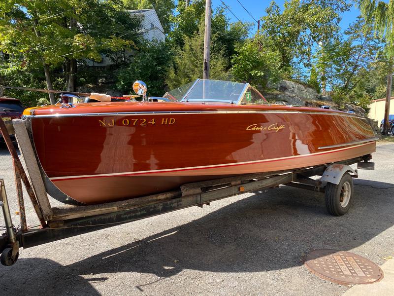 1948 Chris Craft 20' Custom Runabout