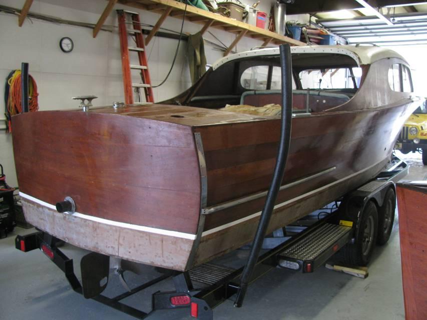 1948 25' Chris Craft Sportsman Sedan