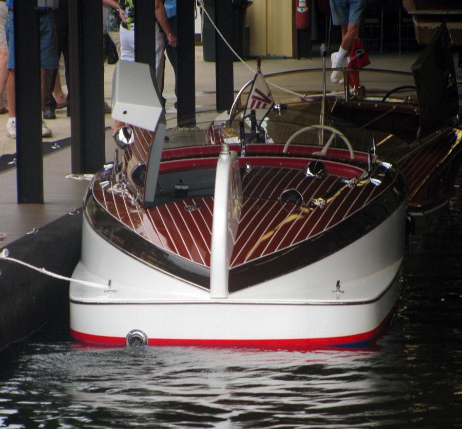 1948 20' Ventnor Runabout