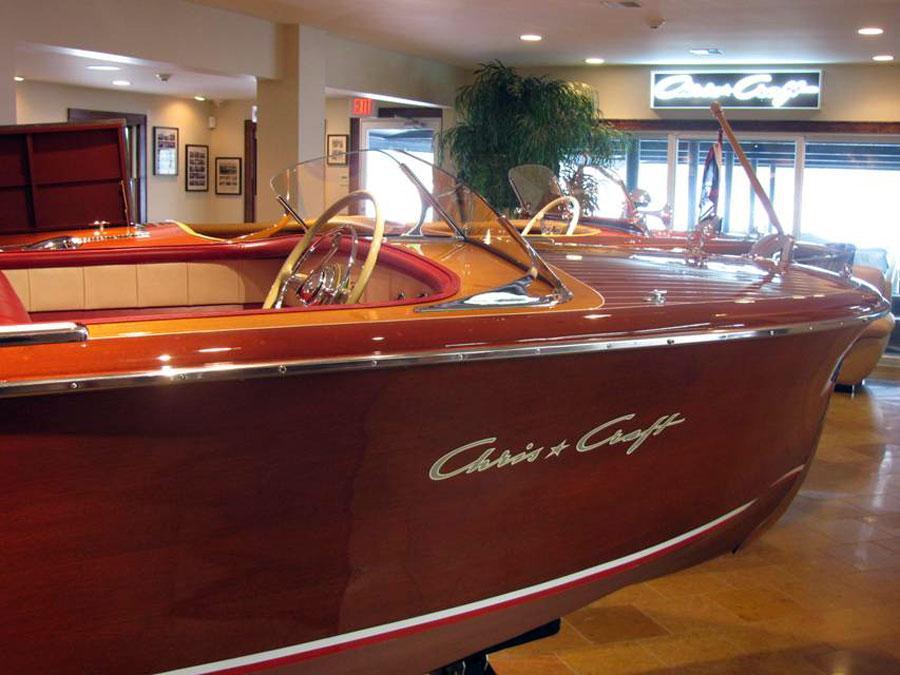 1953 18' Chris Craft Riviera