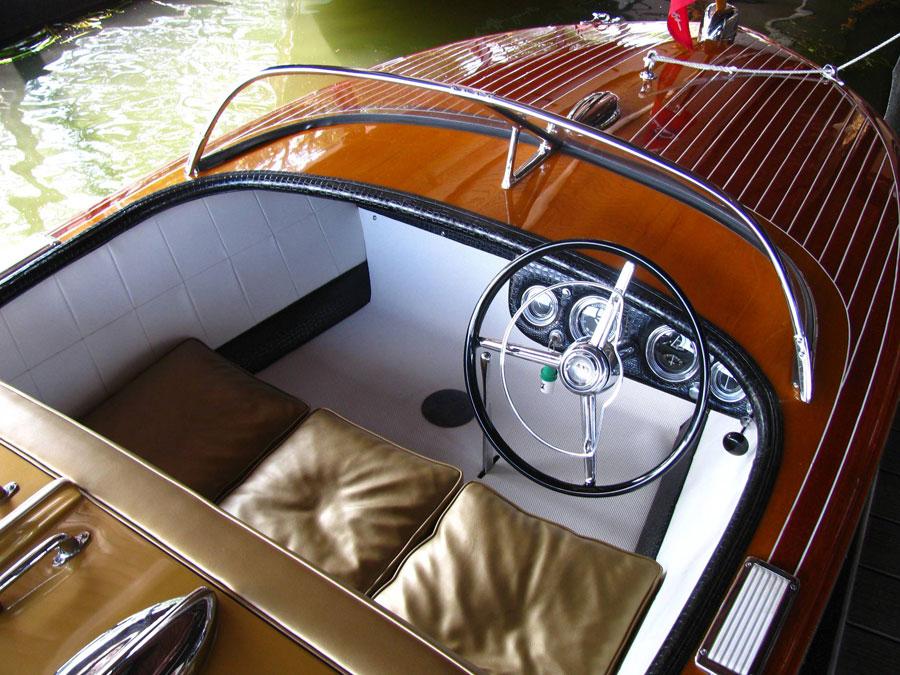 1955 18' Chris Craft Cobra