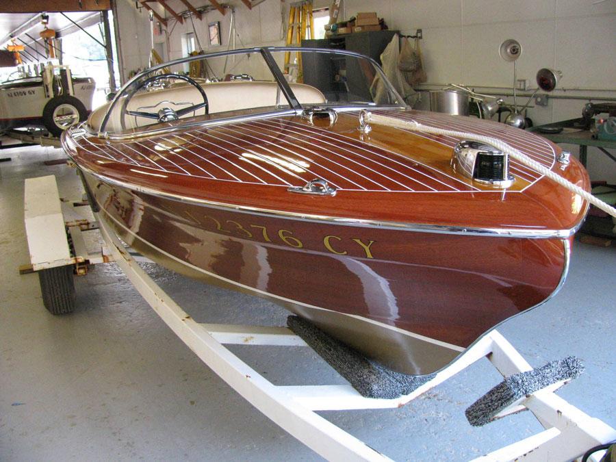 1955 18' Chris Craft Cobra