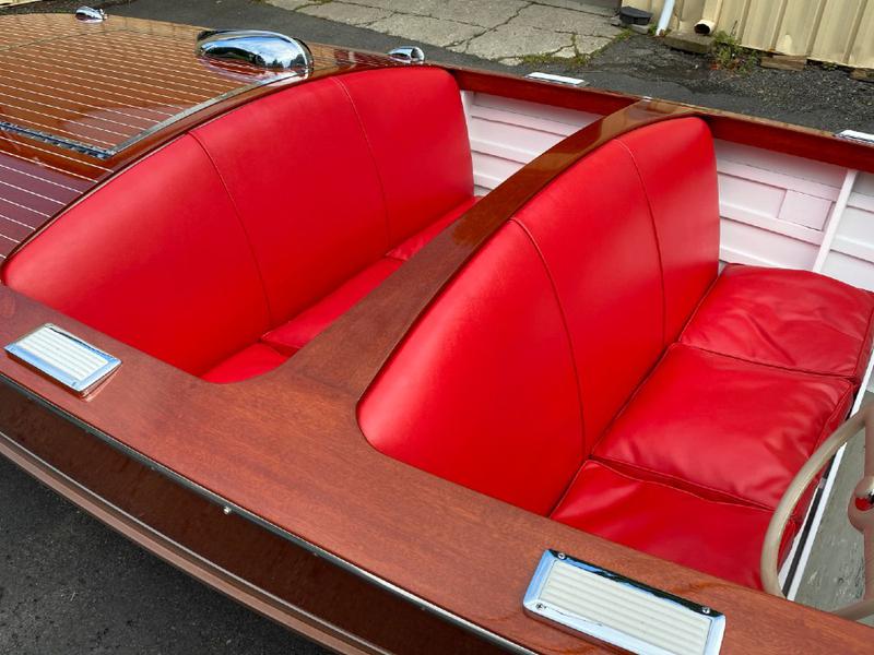 1954 17' Chris Craft Runabout