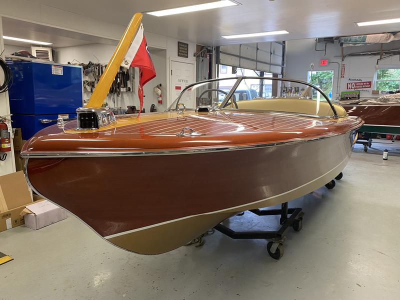 1955 18' Chris Craft Cobra