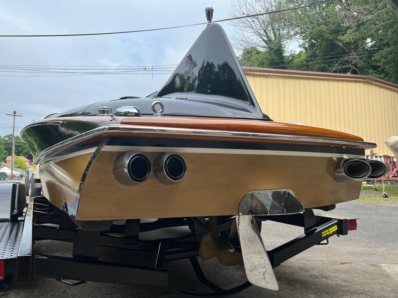 1955 21' Chris Craft Cobra