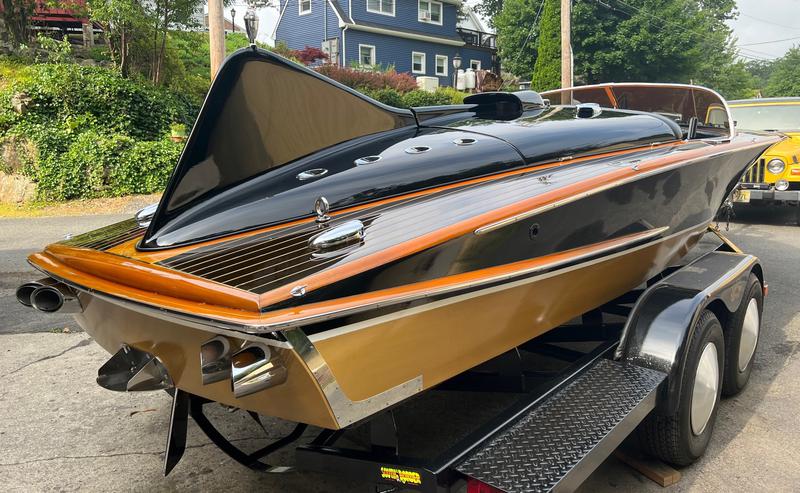 1955 21' Chris Craft Cobra