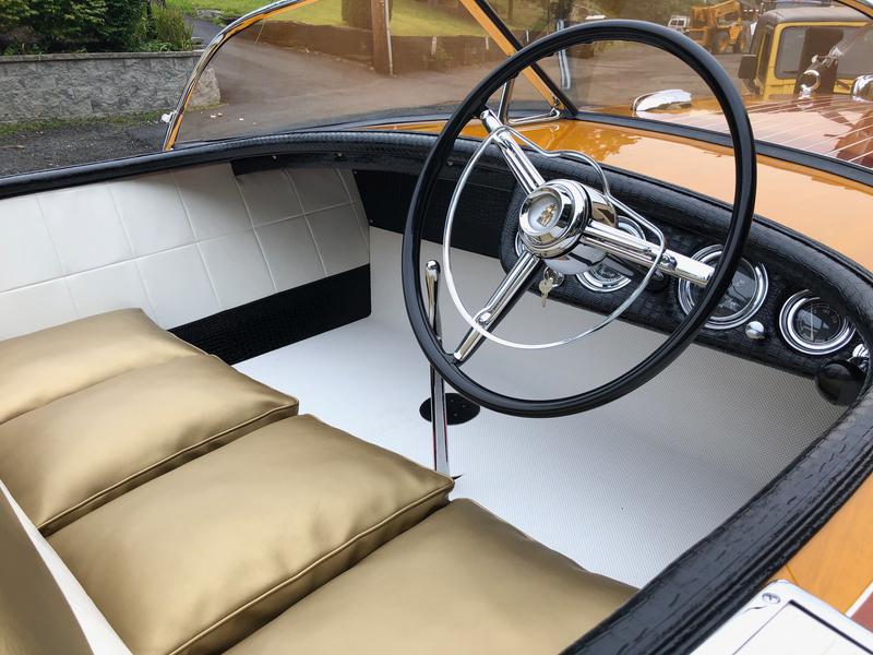 1955 21' Chris Craft Cobra fully restored to factory new...