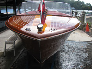 1960 19' Chris Craft Capri