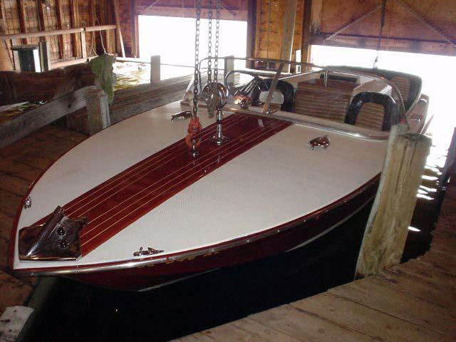 1962 20' Chris Craft Holiday