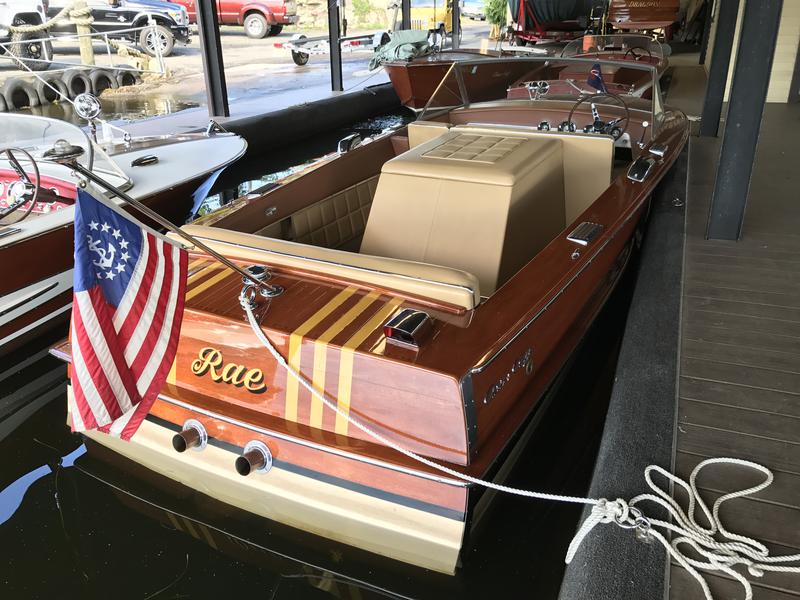 1968 20' Chris Craft Grand Prix powered by Chris Craft 327, 8 Cylinder