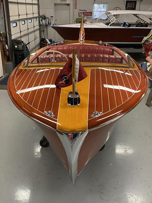 1950 18' Chris Craft Riviera